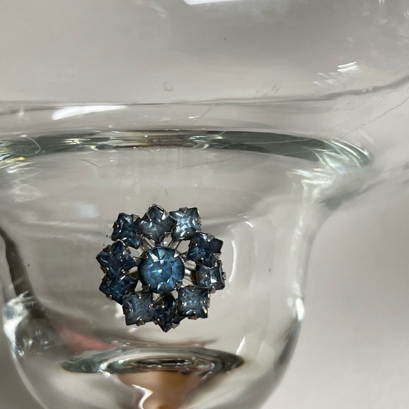 Hand crafted margarita glass vintage jewelry embellished floral crystal blue - Picture 2 of 5